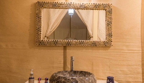 Habitación cuádruple Deluxe, balcón, vistas al patio