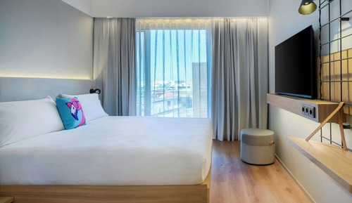 Habitación, 1 cama de matrimonio, vistas a la ciudad