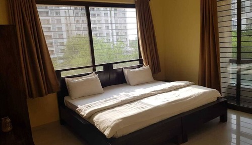 Apartamento familiar, 3 habitaciones, balcón