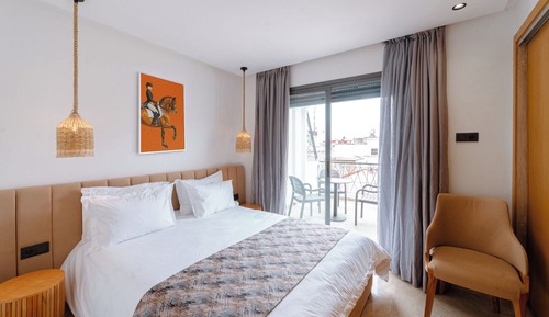 Suite familiar, vistas al complejo turístico