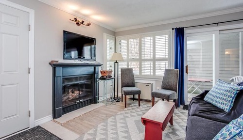 Estudio estándar, 1 cama de matrimonio con sofá cama, no fumadores, balcón