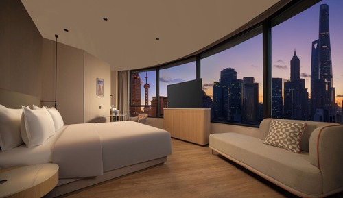 Habitación, 1 cama de matrimonio grande, vistas a la ciudad (Extra Floor Space)