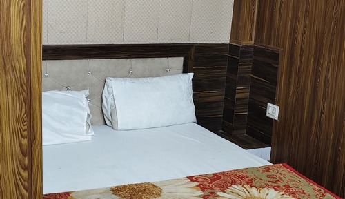 Classic Double or Twin Room