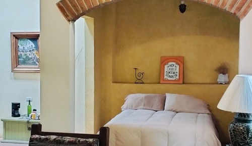 Cabaña, patio, vistas al jardín