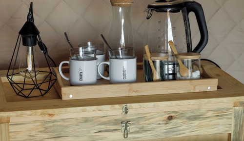 Tienda económica, lanai, vistas al valle