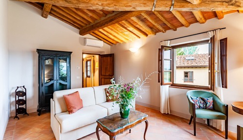 Apartamento de lujo, vistas a la colina