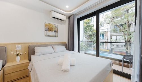 Apartamento familiar, balcón, vistas al patio