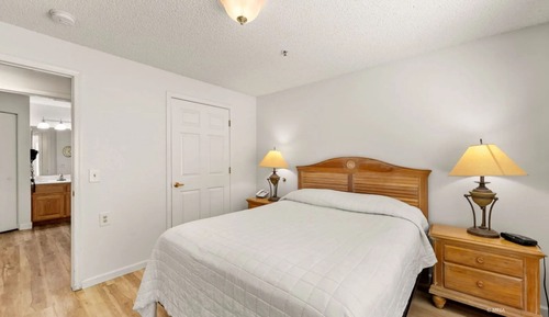 Suite, 1 Bedroom, 1 Queen Bed, Non-Smoking