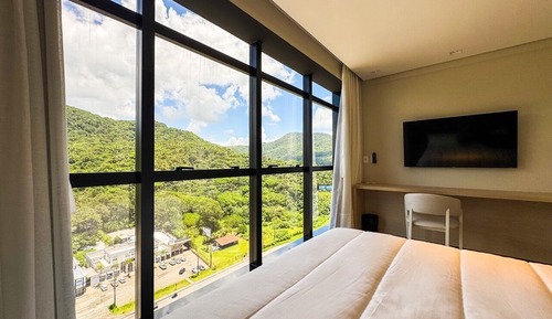 Habitación Confort doble, vistas a la montaña