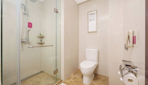 Habitación Business individual, vistas parciales al mar