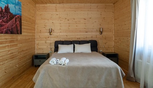 Cabaña, vistas a la montaña