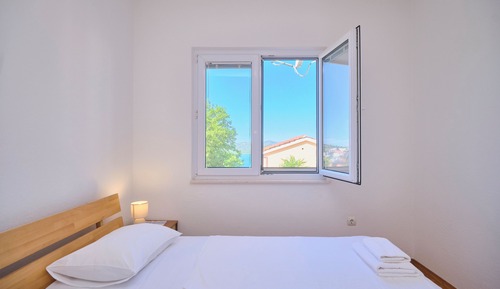 Apartamento, vistas al mar