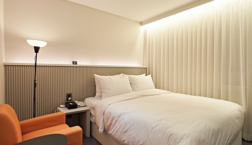 Habitación básica doble, 1 cama de matrimonio, no fumadores