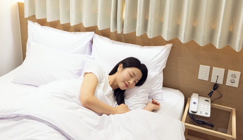 Party Deluxe Movie Room