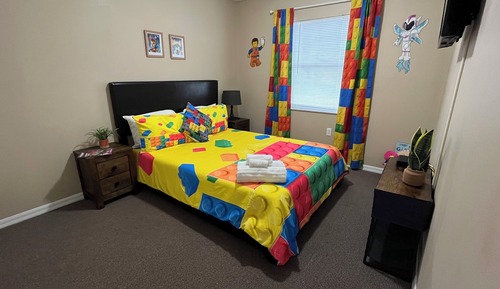 Casa Confort, 3 habitaciones, vistas al jardín