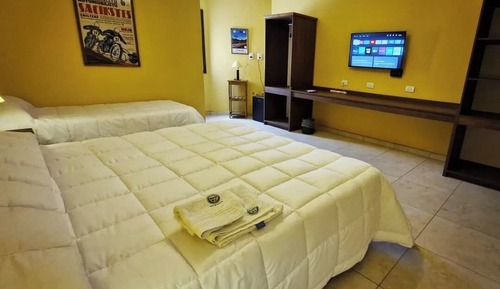 Habitación triple superior, vistas al complejo turístico