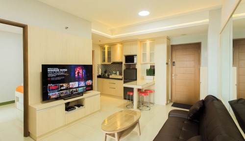 Apartamento superior, 2 habitaciones, cocina, vistas a la ciudad