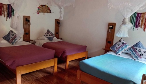 Habitación triple clásica, vistas al jardín