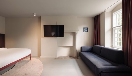 Big Double with Sofa