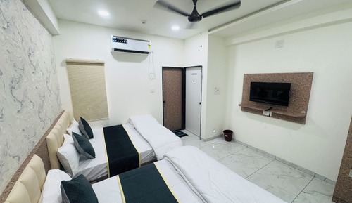 Habitación familiar con 2 camas individuales