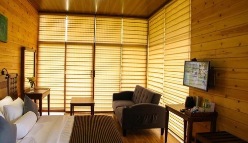 Chalet superior, vistas a la montaña