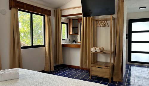 Habitación cuádruple, vistas al lago