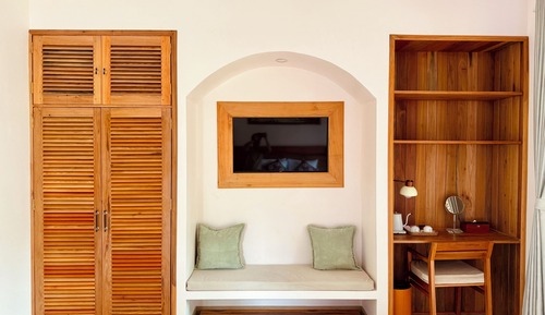 Bungalow Deluxe, varias camas, vistas al lago