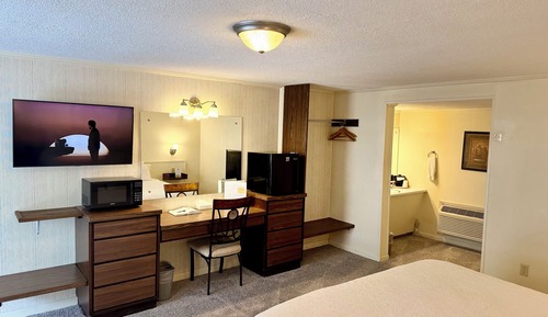 Habitación individual clásica, 1 cama de matrimonio grande, vistas a la montaña