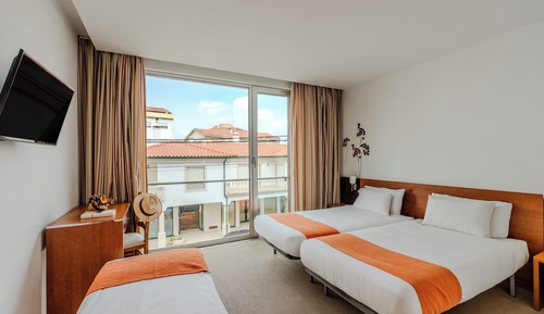 Habitación triple básica