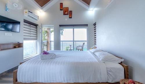 Habitación Deluxe doble, balcón, vistas a la montaña