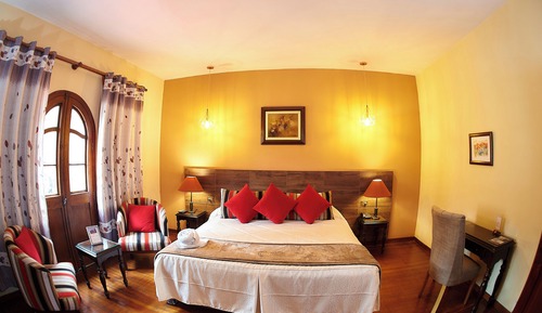 Junior Suite, City View