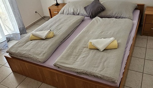 Apartamento (Two Bedroom Apartment with Balcony an)