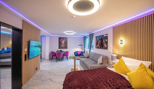 Apartamento familiar, vistas al jardín (Aurelia)