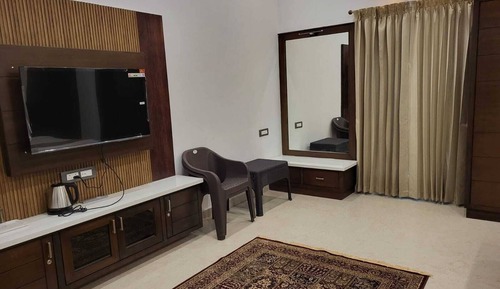 Luxury Quadruple Room, Balcony, Courtyard View