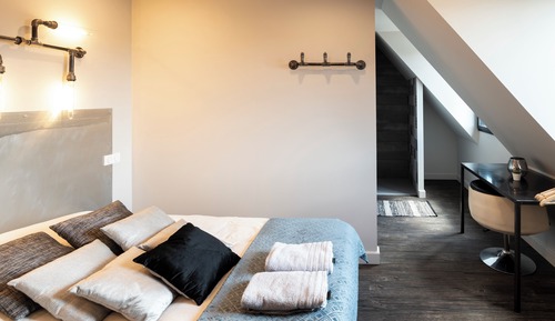 Habitación clásica (carrière metal)
