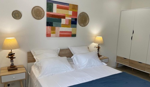 Villa clásica, patio, vistas a la montaña