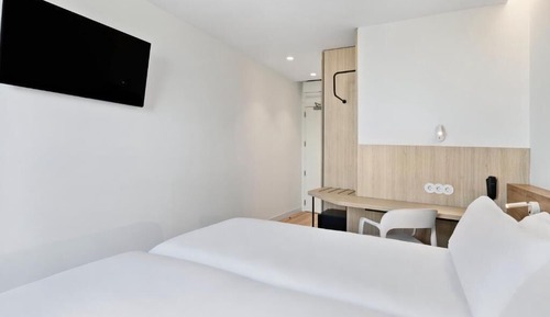 Habitación con 2 camas individuales