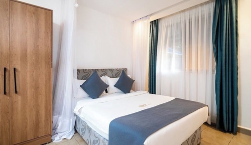 Apartamento familiar, vistas al jardín