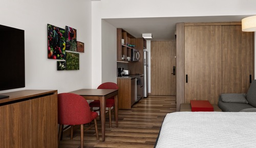 Suite estudio, 1 cama de matrimonio grande, cocina