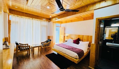 Premium Room with Private Balcony