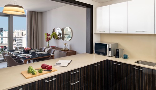 Apartamento, 2 habitaciones, balcón, vistas a la ciudad
