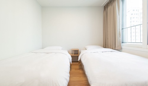 Habitación clásica con 2 camas individuales