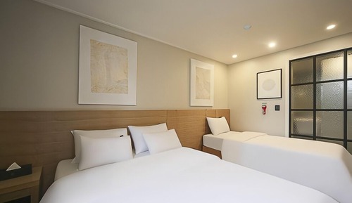 Habitación estándar con 2 camas individuales