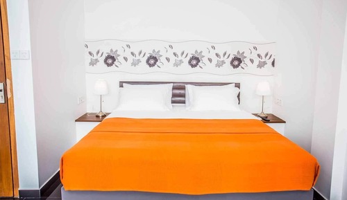 Habitación clásica doble, balcón, vistas al jardín