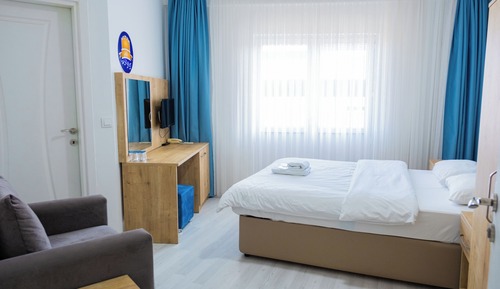 Comfort Double Room Single Use, Balcony, Partial Sea View