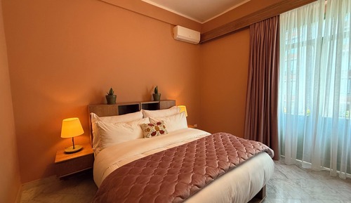 Habitación Deluxe doble, 1 cama de matrimonio, balcón, vistas a la ciudad