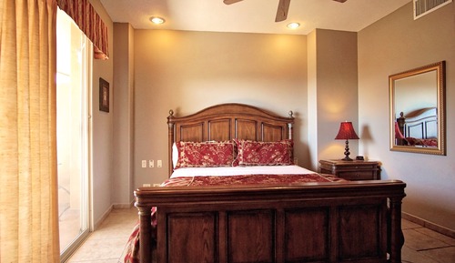 Apartamento, 1 cama de matrimonio grande con sofá cama, acceso a la piscina (Bella Sirena BB 303)