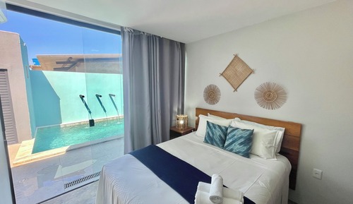 Casa Deluxe