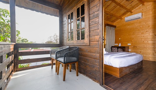 Luxury Double Room, 1 King Bed, Balcony