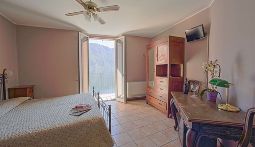 Habitación Confort doble, vistas al lago